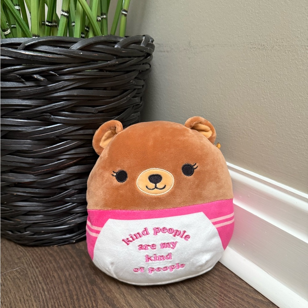NWT Squishmallows Hilary Bear Kind People Are My Kind Of People 8" Plush Toy